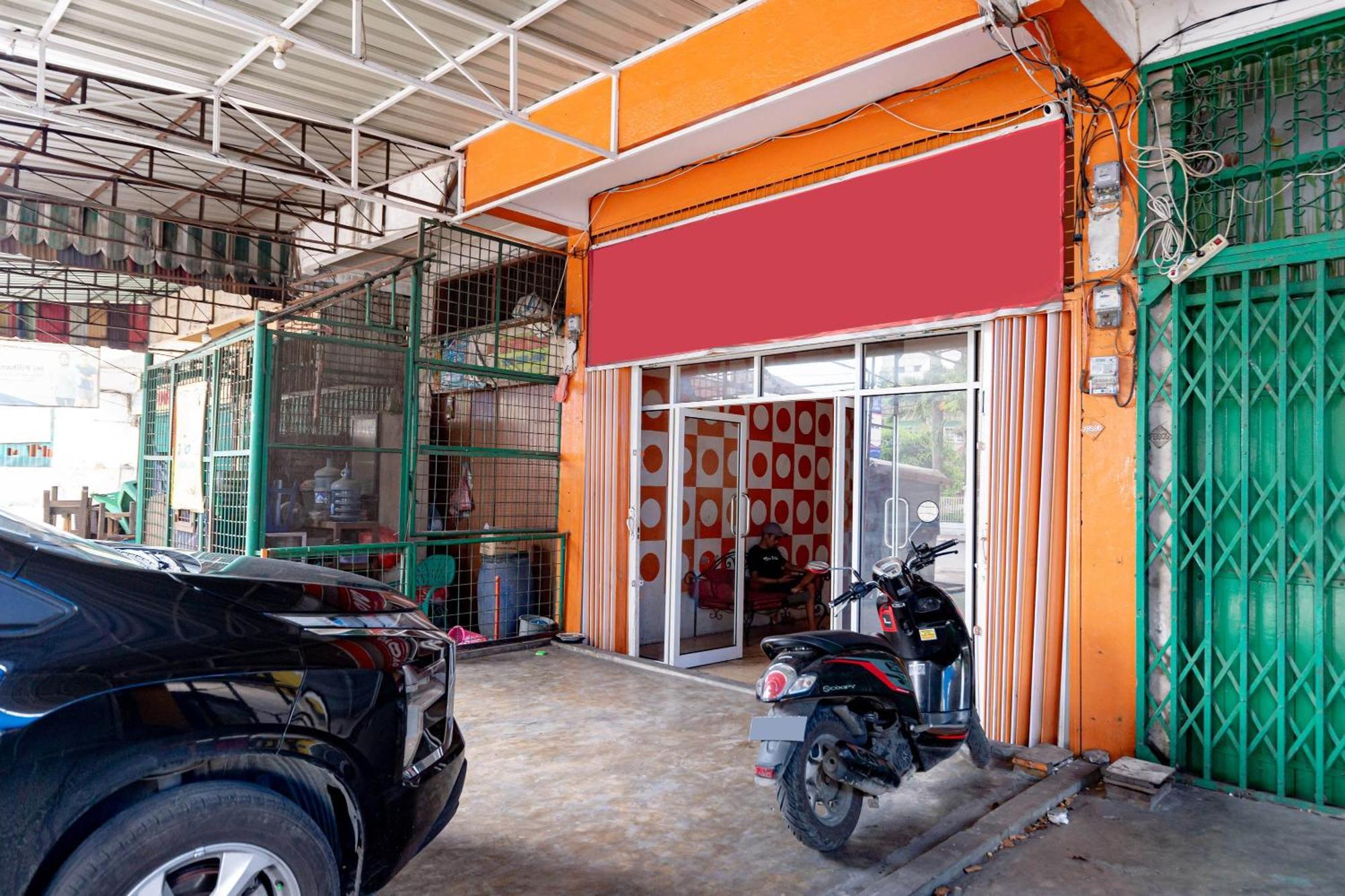Reddoorz Near Rsud Dr Pringadi Medan 3 Hotel Exterior foto